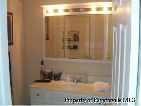 Foto del edificio - 3 br, 2 bath House - 216 Marshall Rd