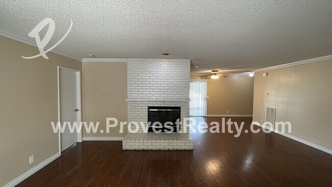 Foto del edificio - 3 Bed, 2 Bath Helendale Home!!!