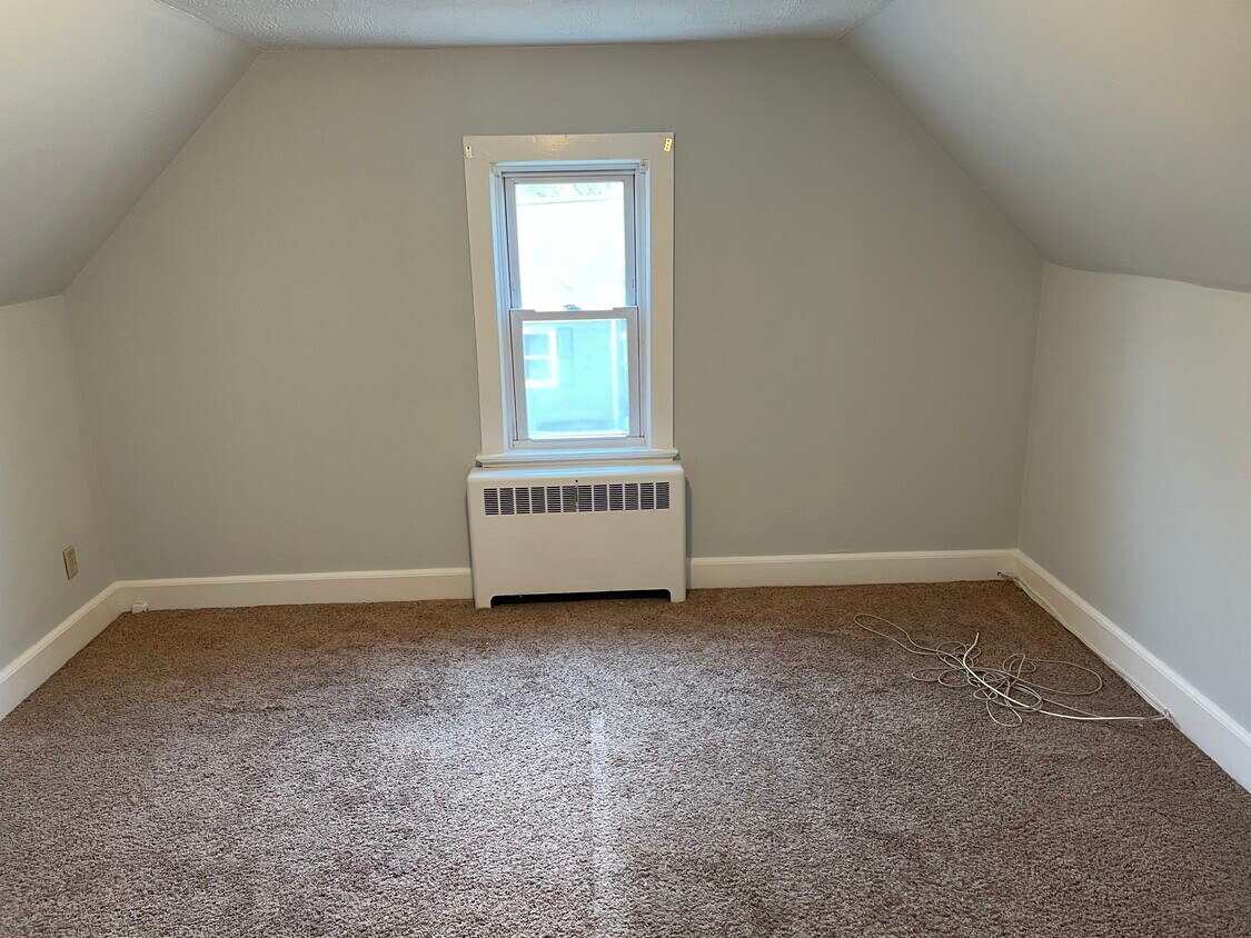 Bedroom - 132 Edmund St