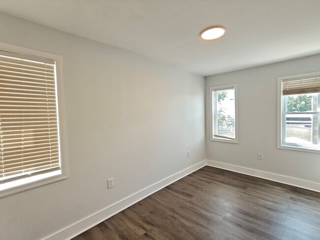 Photo - 542 E Indiana St- Townhome