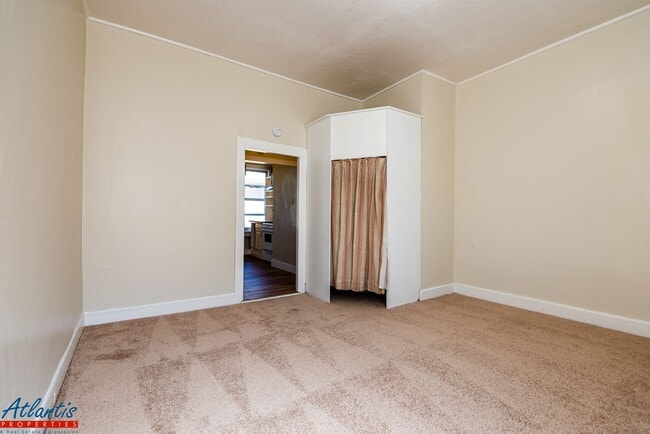 Photo - State St Apartment