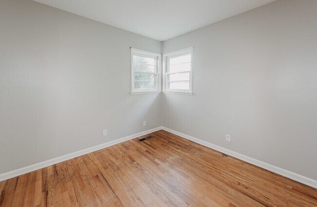 Foto del edificio - 4607 Beverly Kay Dr