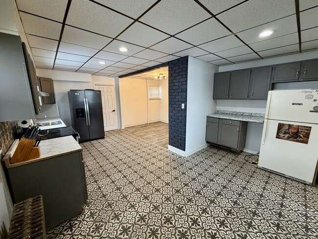 Building Photo - 1728 Ash St