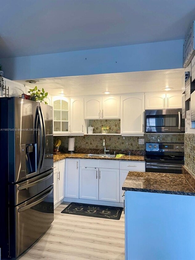 Foto principal - 4154 W 10th Ln