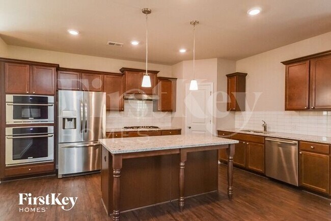 Foto del edificio - 3508 Wheeler Ln