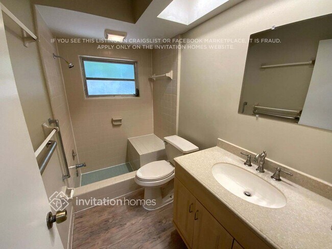 Foto del edificio - 1153 Lancer Ln