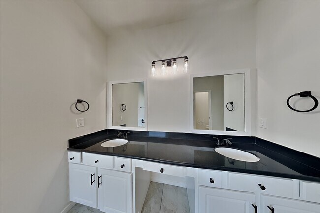 Foto del edificio - 2222 Princess Snow Cir