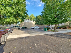 Parking Lot - 818 S Jefferson St