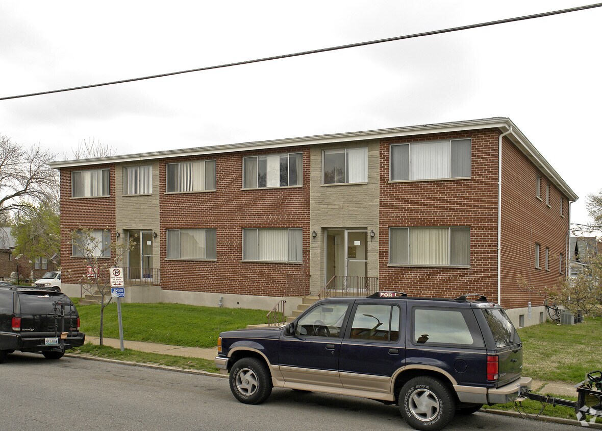 Foto principal - 5300 Macklind Ave