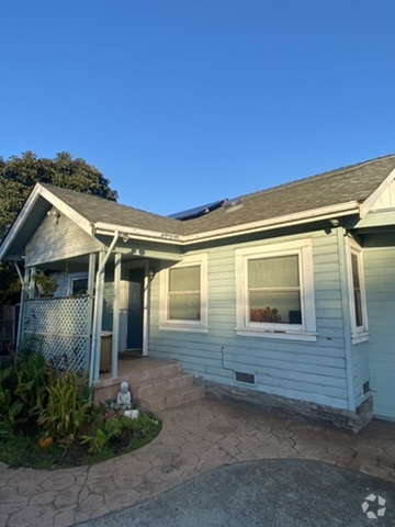 Building Photo - 2308 17th Ave