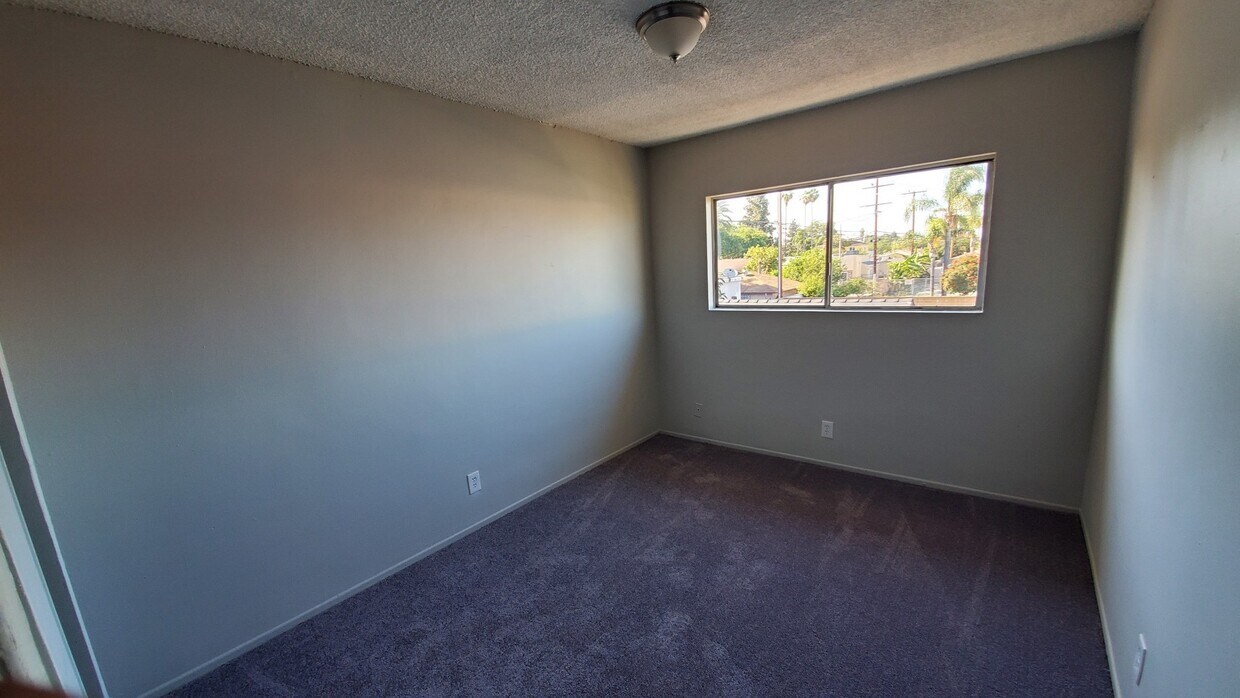 Foto principal - 6045 Cherry Av