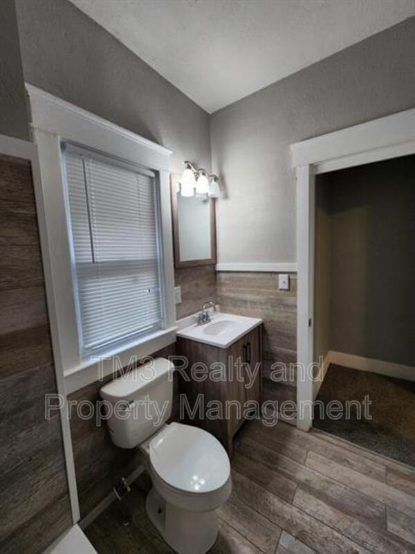 Foto del edificio - 2512 N 12 St