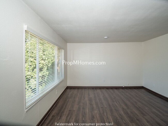 Foto del edificio - 5008 SE Woodward St
