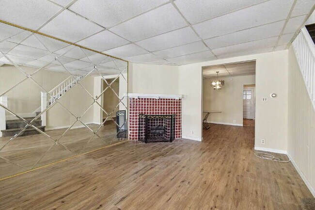 Foto del edificio - 5335 Willows Ave