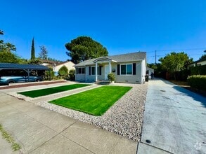 Building Photo - 15110 Woodard Rd