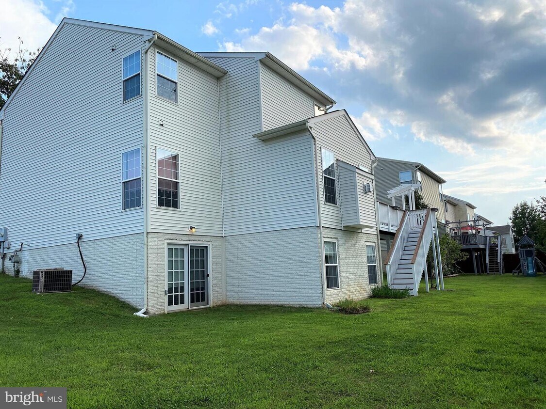 14301 Ashleigh Greene Rd, Boyds, MD 20841 House for Rent in Boyds, MD