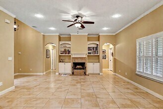 Building Photo - 11807 Briarwood Ln