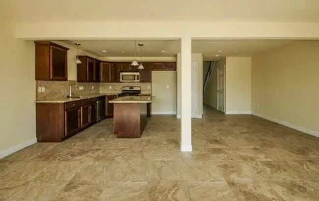 Photo - 1230 Beaumont Ave Townhome