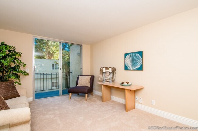 Foto del edificio - 2850 Reynard Way