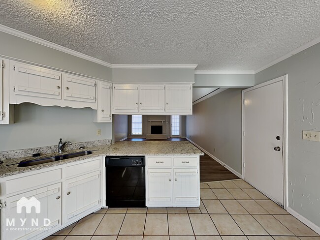 Building Photo - 6514 Cherry Bark Dr