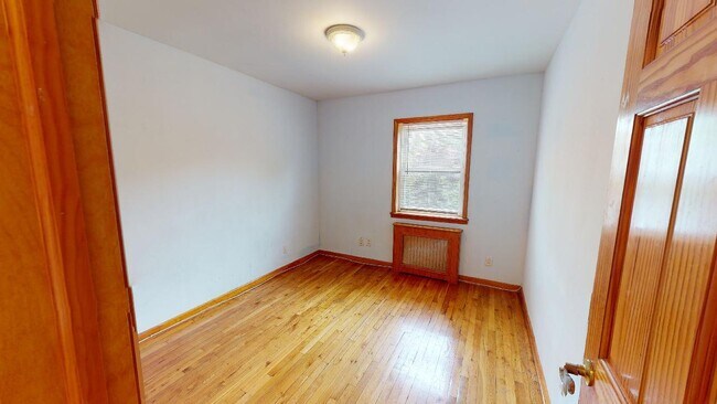 Foto del edificio - 10823 64th Ave