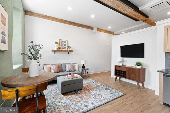 Foto del edificio - 201 Leverington Ave