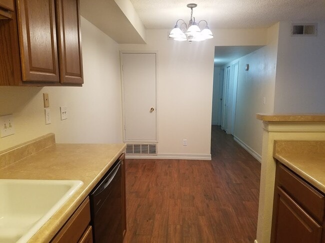 Photo - 1872 S Pitkin Cir Apartment