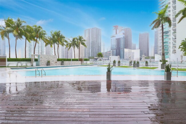 Foto del edificio - 90 SW 3rd St