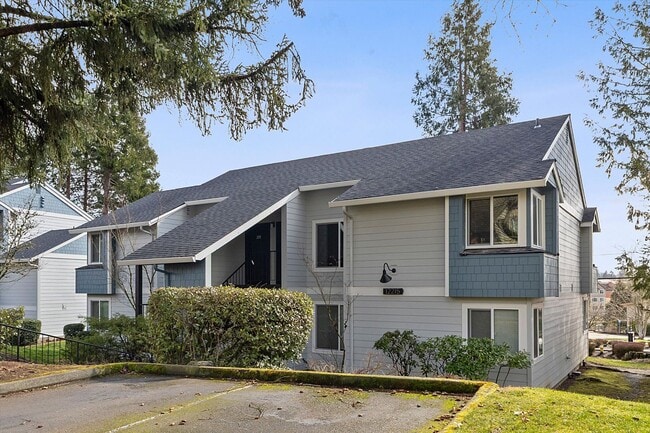 Interior Photo - CEDAR MILL VILLAGE APARTMENTS