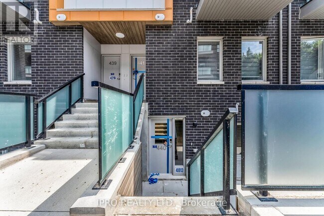 Photo du bâtiment - 440-2789 EGLINTON Ave