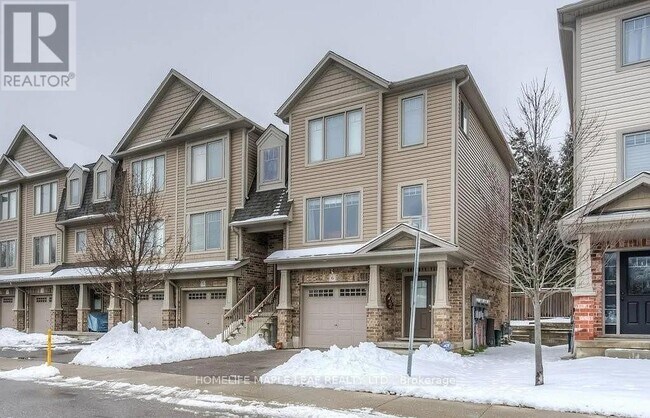 Building Photo - 750 Lawrence St