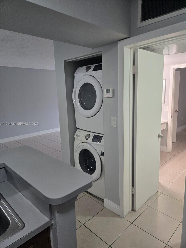 Foto del edificio - 15201 SW 80th St