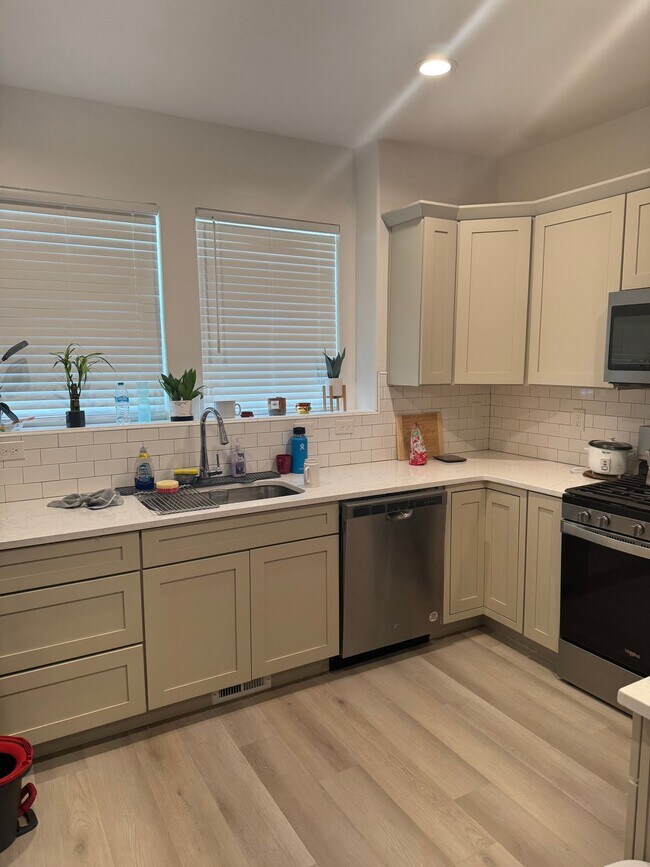 Building Photo - 4309 Silver Peak Ln