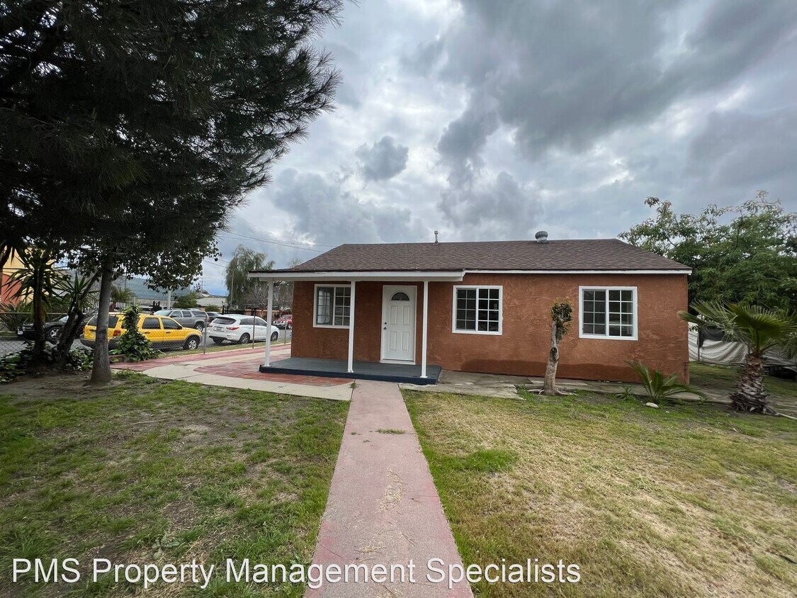 12836 Van Nuys Blvd, Los Angeles, CA 91331 - House Rental in Los ...
