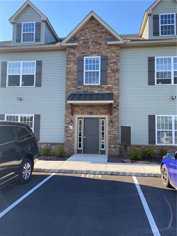 Foto principal - 2321 Linford St