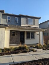 Building Photo - 2520 Cyan Dr