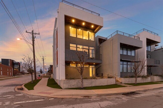 Foto del edificio - 841 NW 6th St