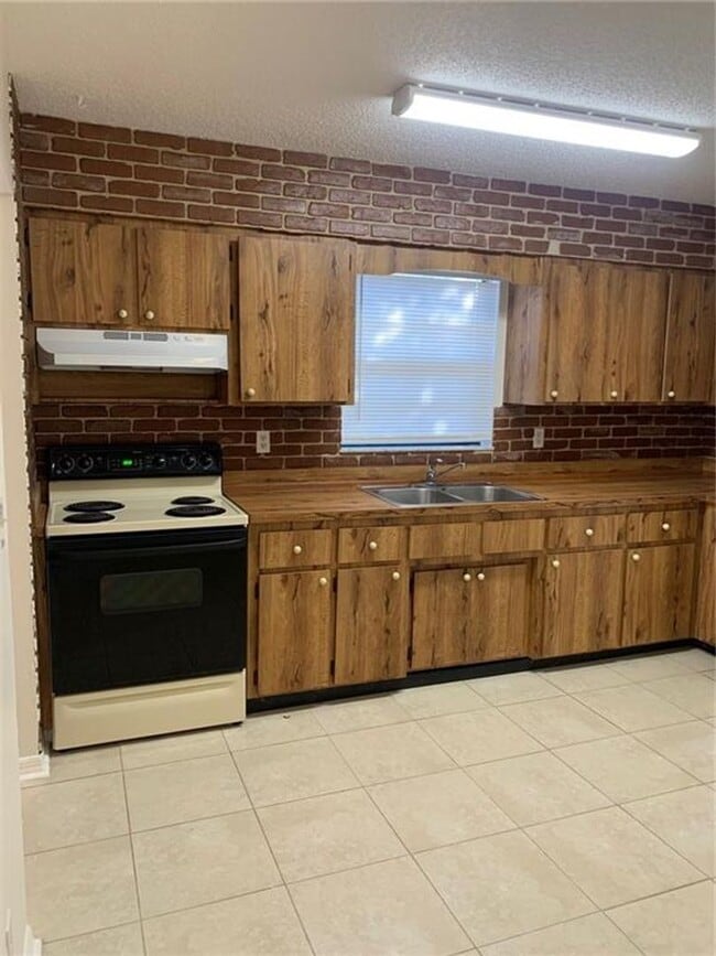 Photo - Stevens Park House