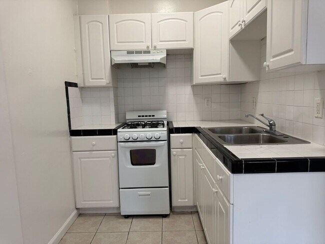 Foto del edificio - 536 Leavenworth St