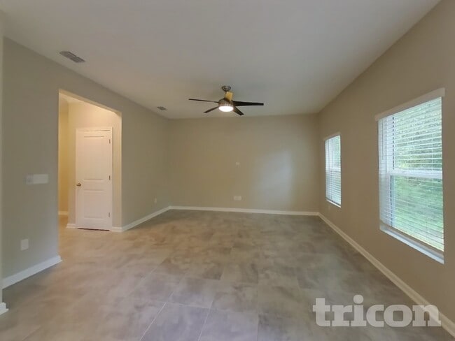 Building Photo - 2035 Dutton Island Oaks Wy