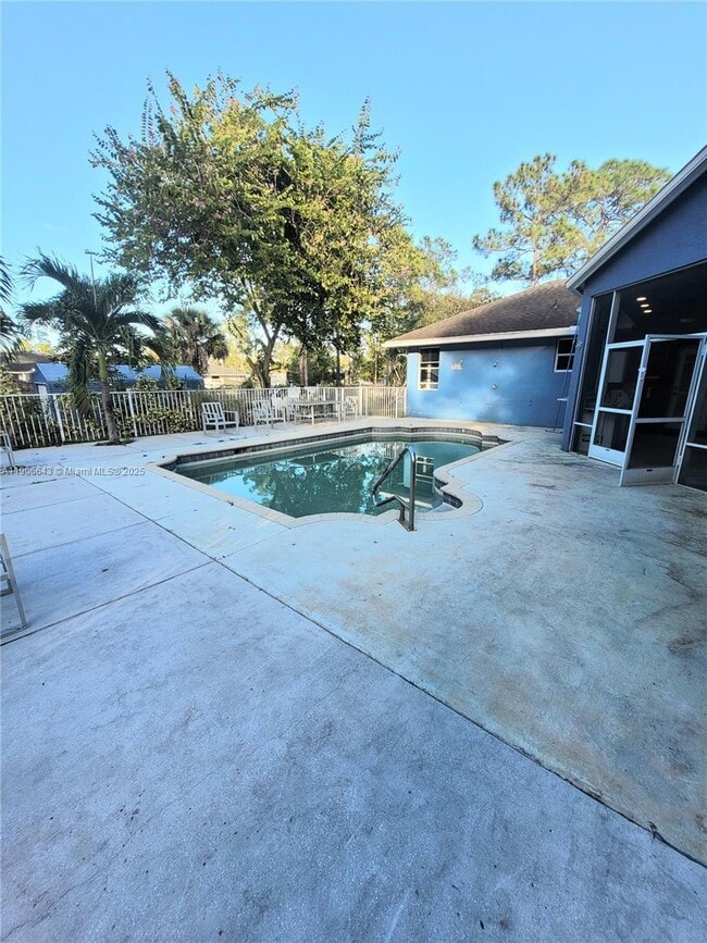 Foto del edificio - 15095 67th Ct N