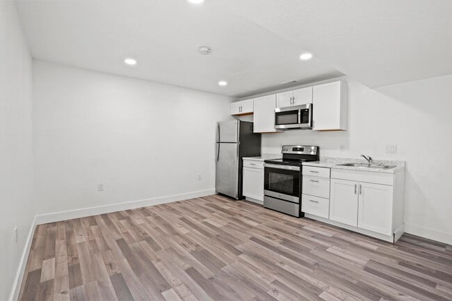 Building Photo - 2358 N 3720 W