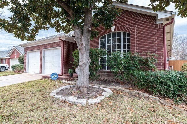 Foto del edificio - 1235 Blackthorn Dr