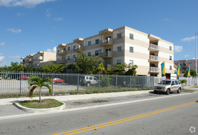 Building Photo - Montego Bay Condominiums