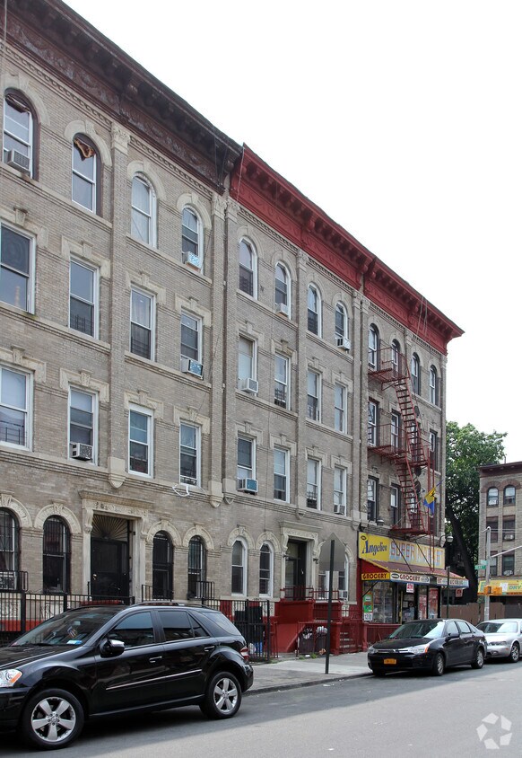 Fotografía del edificio - 97 Kingston Ave