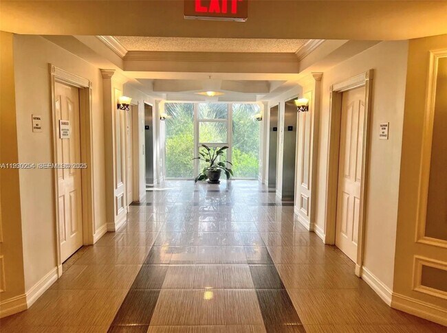 Foto del edificio - 5077 NW 7th St