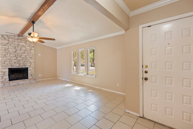 Foto del edificio - Kick Back in Comfort – 3 Bed, 2 Bath in Chill NW Austin