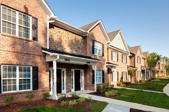 Building Photo - Deacon Station