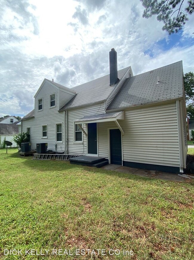 Building Photo - 4 br, 2 bath House - 3814 Lenoir Cr
