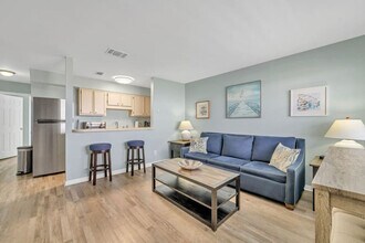 Building Photo - 312 Bream Ave